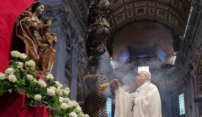 Papa León XIV expone hipocresía en guerra