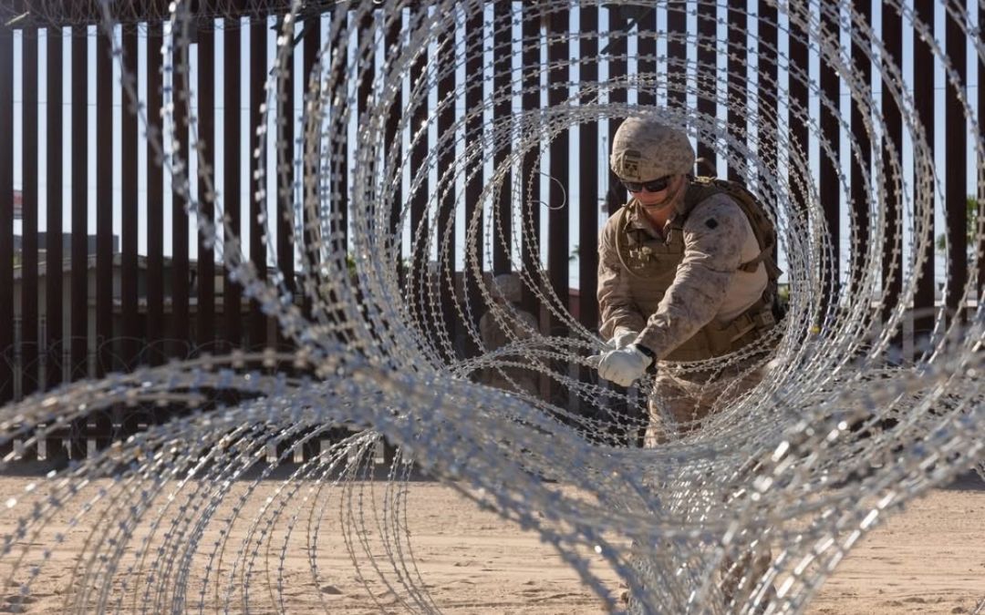 Republicanos de AZ aprueban firme paquete de leyes fronterizas
