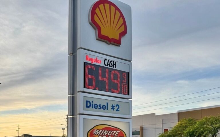 Gasolina sigue en aumento: Arizona entre los más afectados