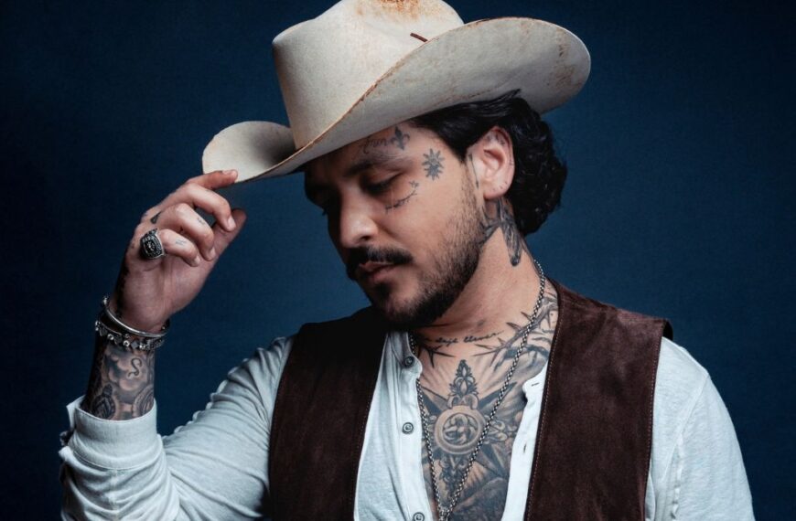 Nodal estrena ‘Incompatibles’ en plena polémica con Cazzu