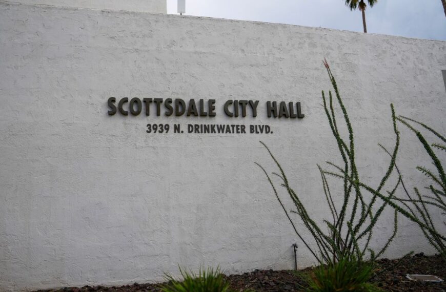 Escándalo en Scottsdale: Despiden a jefe de gabinete