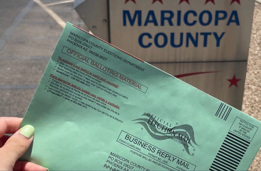 Demanda 40 al gobierno federal por restringir voto por correo