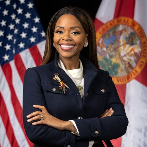 Declaran culpable a congresista demócrata de Florida