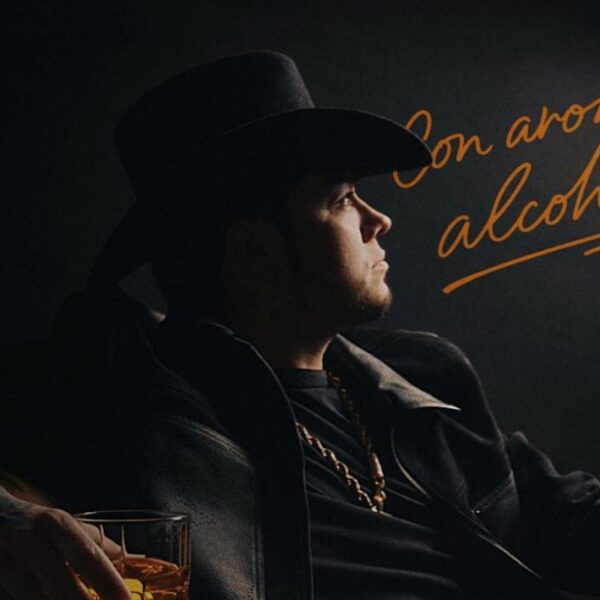 Lenin Ramírez estrena su álbum “Con Aroma a Alcohol”