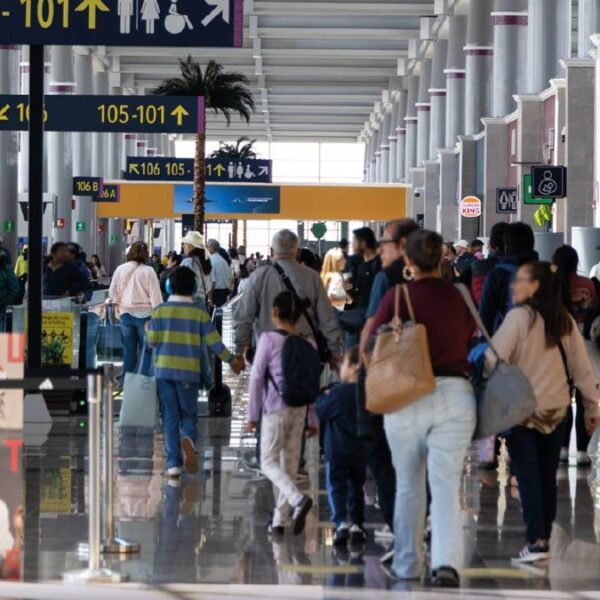 Sheinbaum destaca gran afluencia en AIFA por Semana Santa