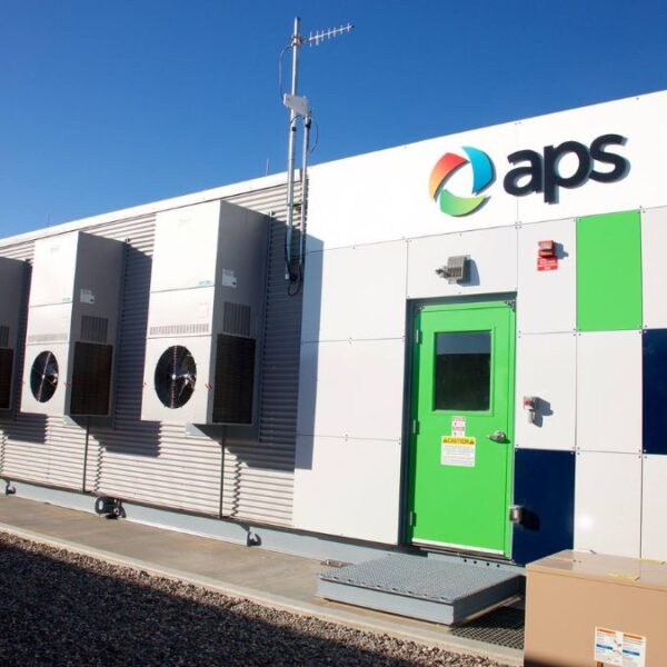 Multa millonaria a APS por apagones durante calor extremo