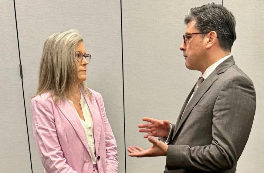 México celebra ley HB 2131 contra tráfico de armas en Arizona