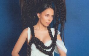 Majo Aguilar estrena ‘No Vuelvas’ y sorprende con nuevo look