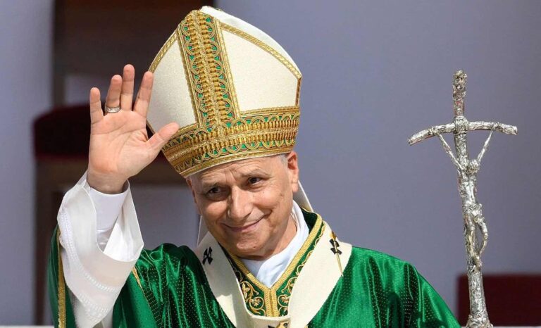 Trump ataca al Papa; “Bienaventurados los pacificadores”, responde Leo XIV