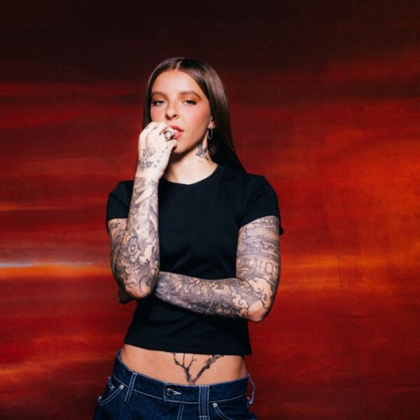 ‘Late Checkout Tour’: Young Miko cantará en Phoenix en 2026