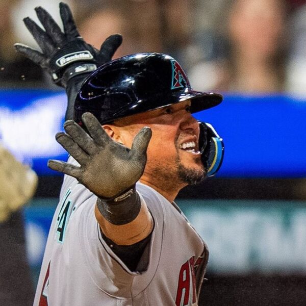 Diamondbacks navegan aguas turbulentas en el inicio de temporada