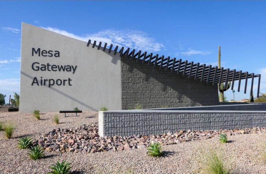 Condiciones infrahumanas: Congresistas exhiben a ICE en Mesa