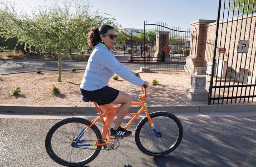 Invita concejal Laura Pastor a pedalear