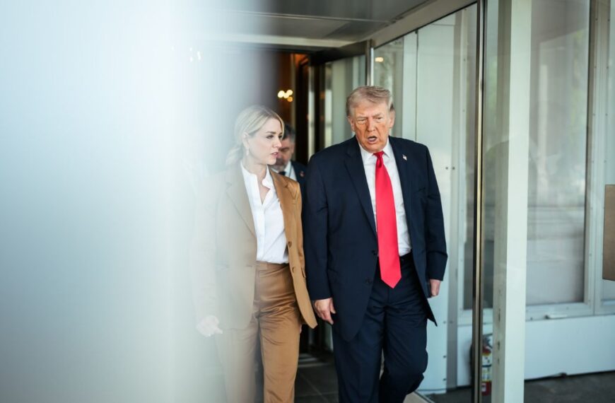 Trump acude a la Suprema Corte por discusión de ciudadanía por nacimiento