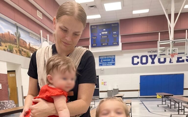 Identifican a madre que asesinó a sus hijos en Phoenix