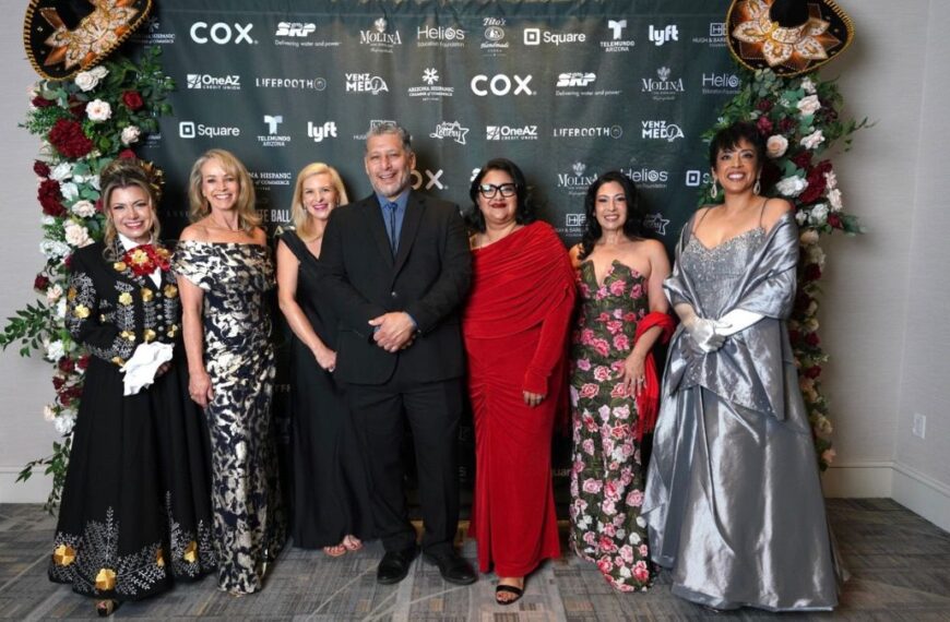 Gala Blanco y Negro: Celebran poder empresarial hispano en AZ