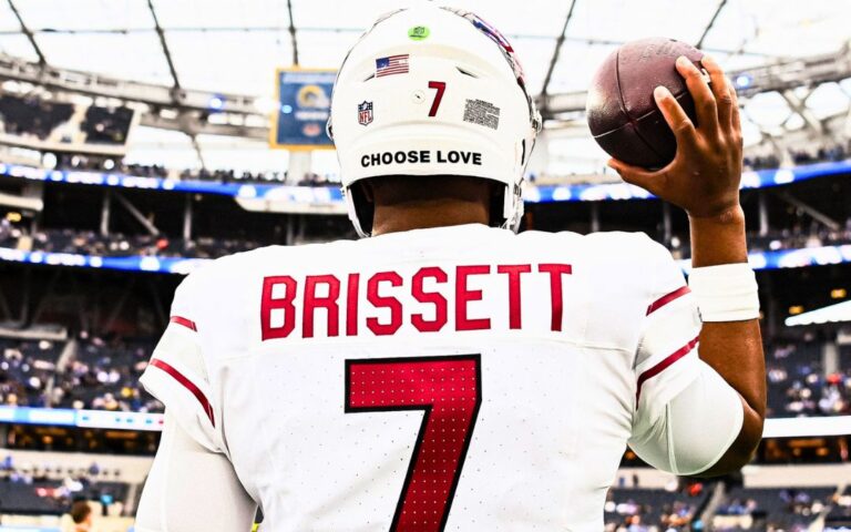 Drama en Cardinals: Brissett se ausenta por presión salarial