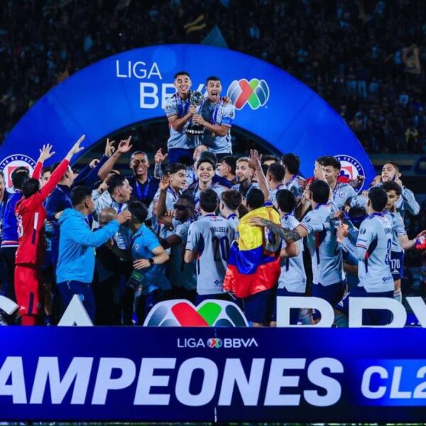 Cruz Azul es campeón, llega a 10 títulos y empata a Chivas