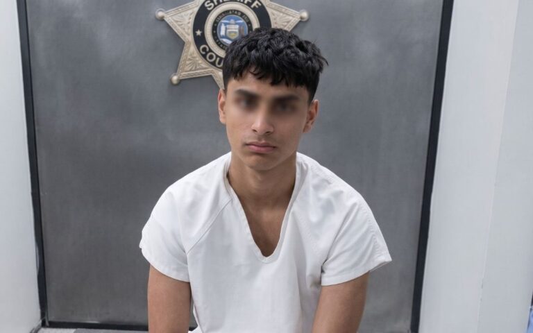 Arrestan a joven por secuestrar a su novia 4 meses en AZ