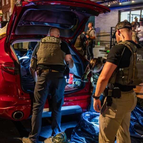 Operación federal localiza a 31 menores desaparecidos en AZ