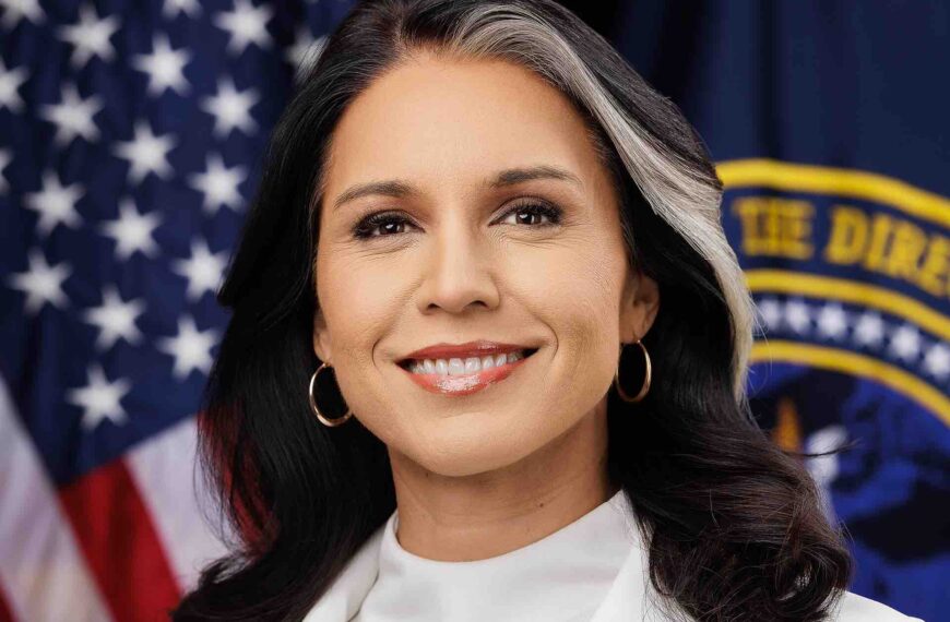 Otra baja en el gabinete de Trump: Renuncia Tulsi Gabbard, directora Inteligencia Nacional
