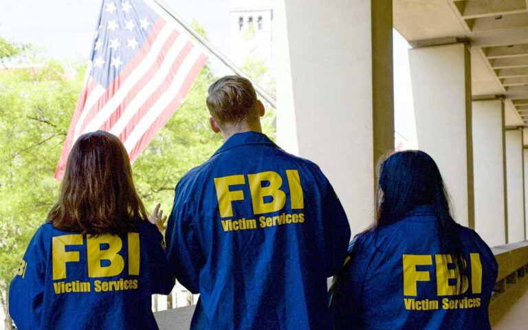 FBI catea oficina de senadora Louise Lucas en Virginia