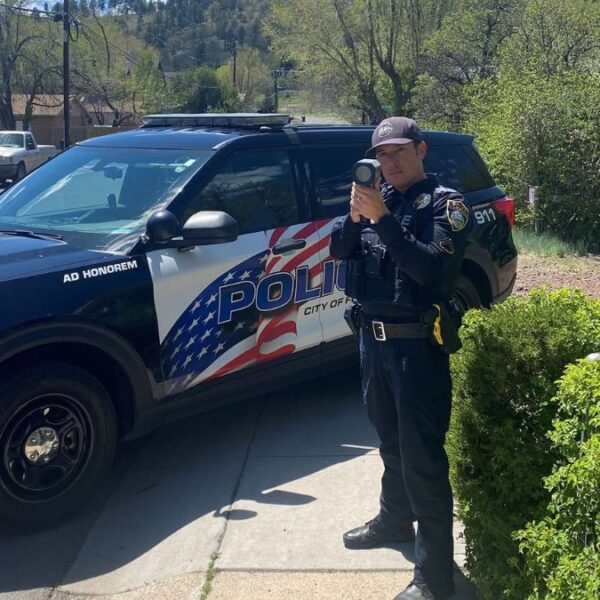 Hallan bebé sin vida en hotel de Flagstaff; policía investiga
