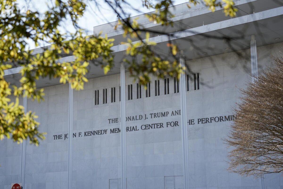 Artistas desertan del Freedom 250 y ordenan retirar nombre de Trump
