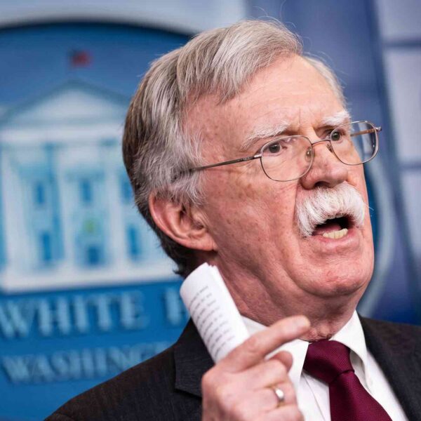 John Bolton, ex asesor de Trump, acepta acuerdo de culpabilidad