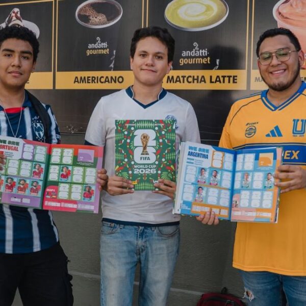 Álbum Oficial de la Copa Mundial de la FIFA 2026™: el ritual que vibra