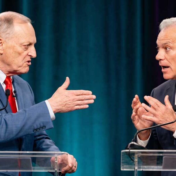 Debaten republicanos por la gubernatura