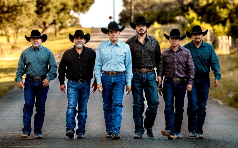 Intocable recibirá estrella en Paseo de la Fama de Hollywood