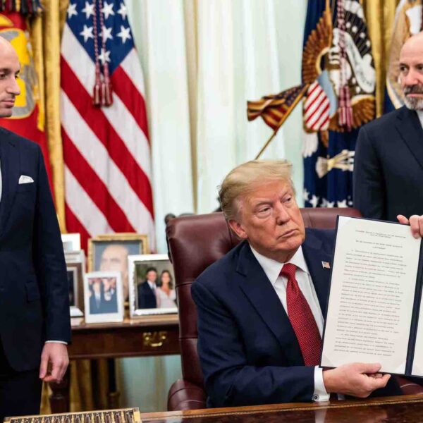 Ciudadanía por Nacimiento: Trump Desafía a la Corte Suprema