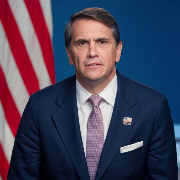 Senado confirma a Todd Blanche como Fiscal General