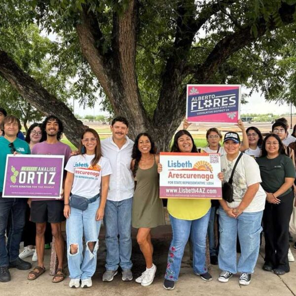 Cámara de Arizona: Candidatos de origen inmigrante avanzan