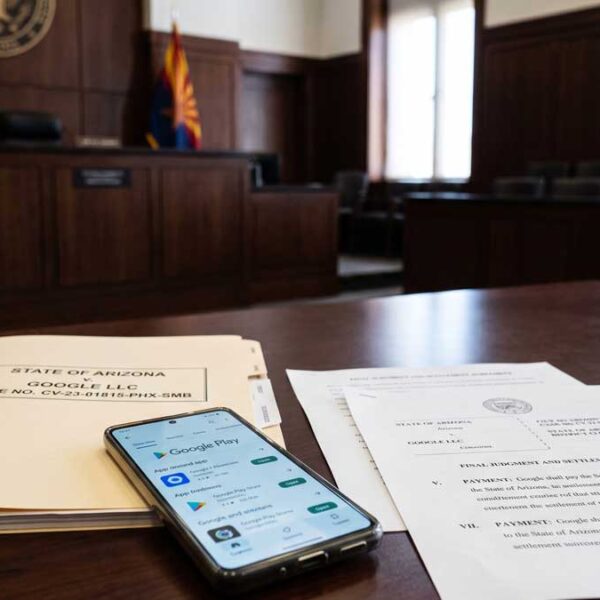Google Play Store acuerda pago de 700 mdd a usuarios afectados