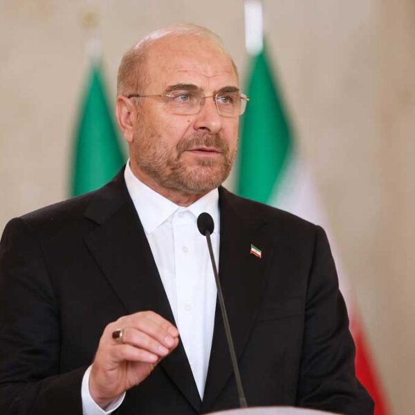 Irán y EU: Se estancan negociaciones por paso marítimo