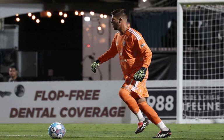 Phoenix Rising: Suma 4 puntos en su gira por California