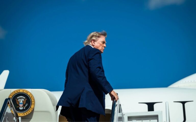 Ocultan a Trump en camión de comida para huir de amenaza de Irán