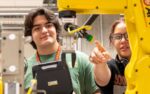 Aseguran $2 millones a ASU para industria de chips en AZ
