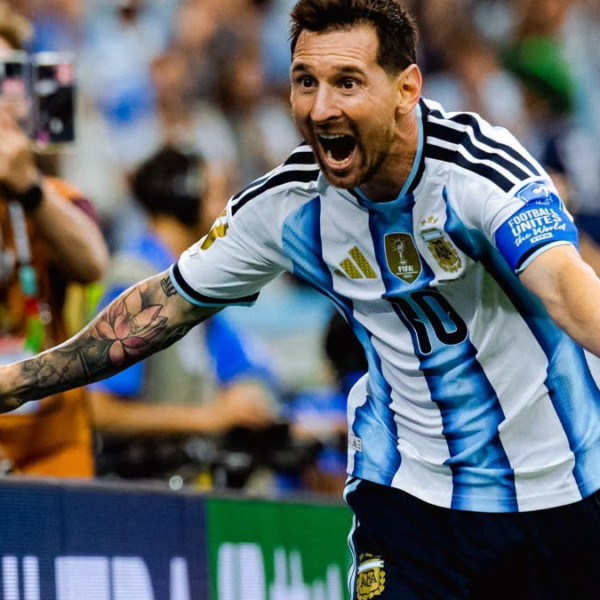 Lionel Messi Anuncia su Retiro de la Selección Argentina, tras Mundial