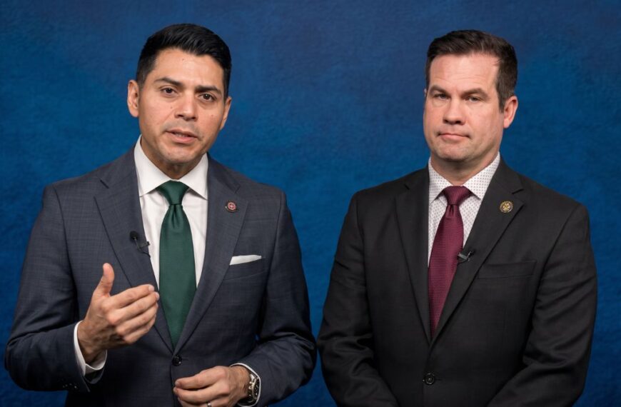 Republicanos piden liberar archivos del caso Sunshine en AZ