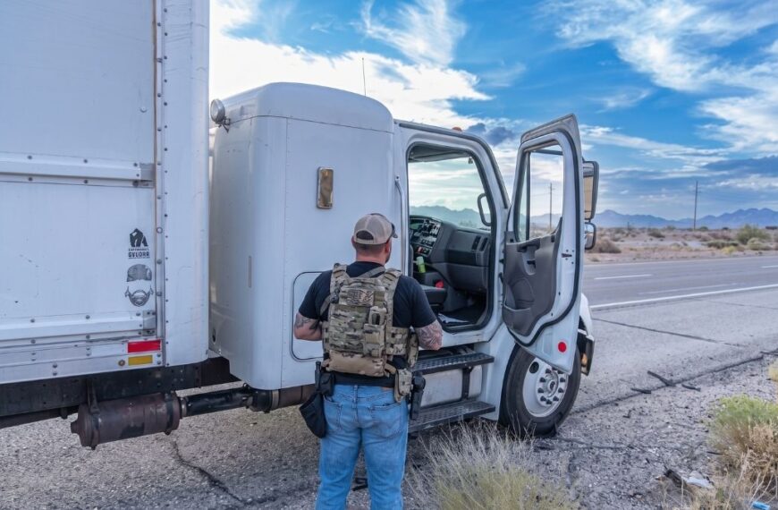 Patrulla fronteriza arresta a 95 choferes en operativo en Yuma