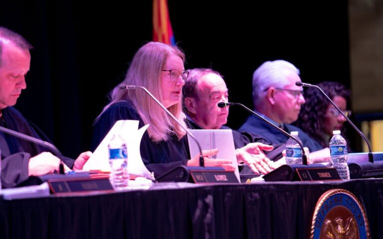 Ciberataque expone datos judiciales de Arizona; FBI investiga