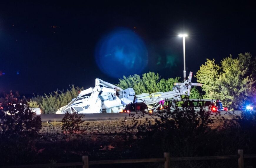 Cae helicóptero militar en estacionamiento de Lake Havasu