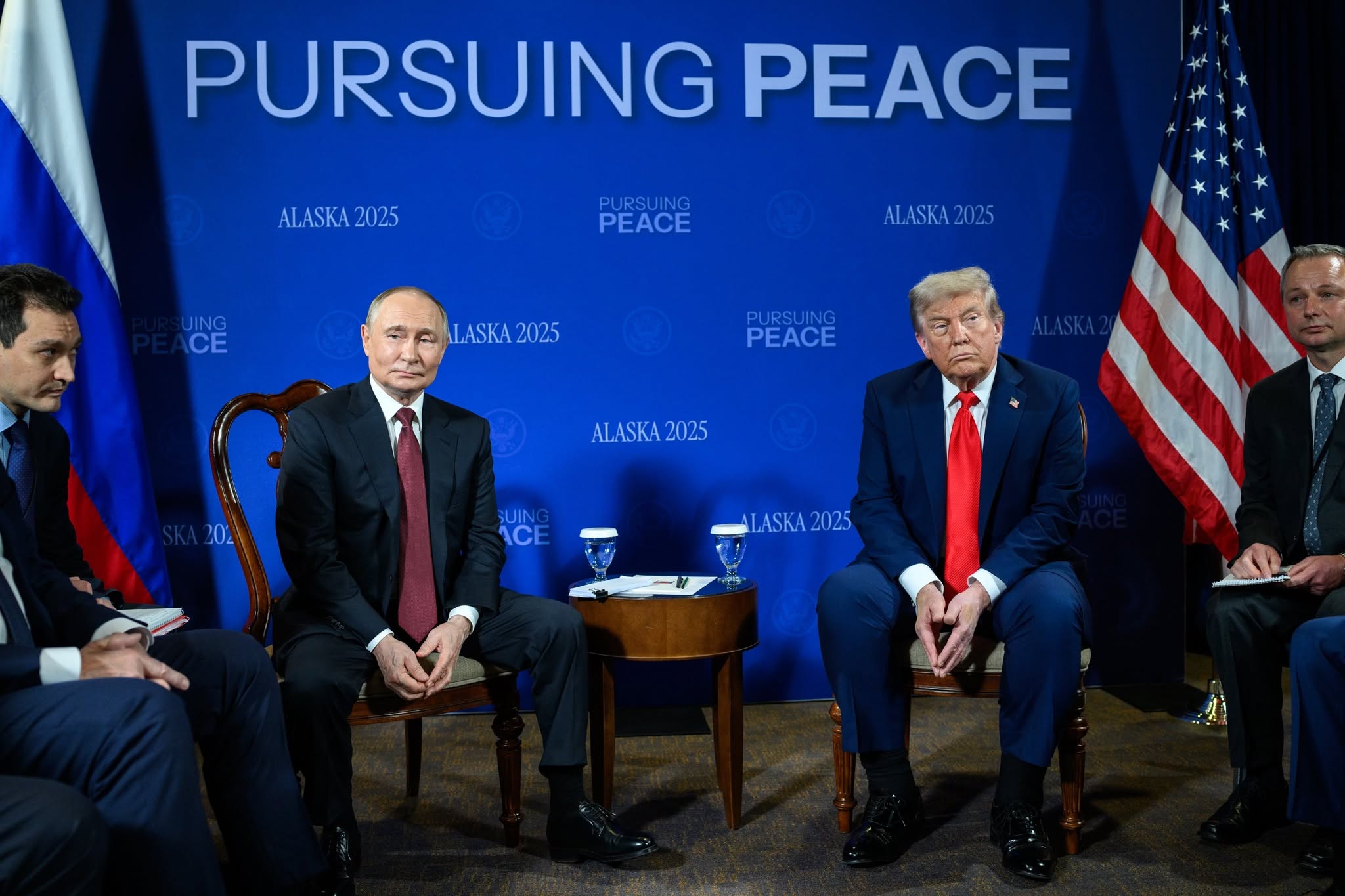 Donald Trump Suspende Sanciones a Rusia por Petróleo
