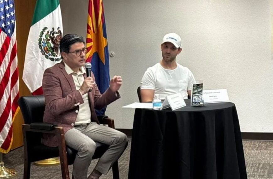 Daniel Suárez, piloto de NASCAR, inspira a jóvenes en Phoenix
